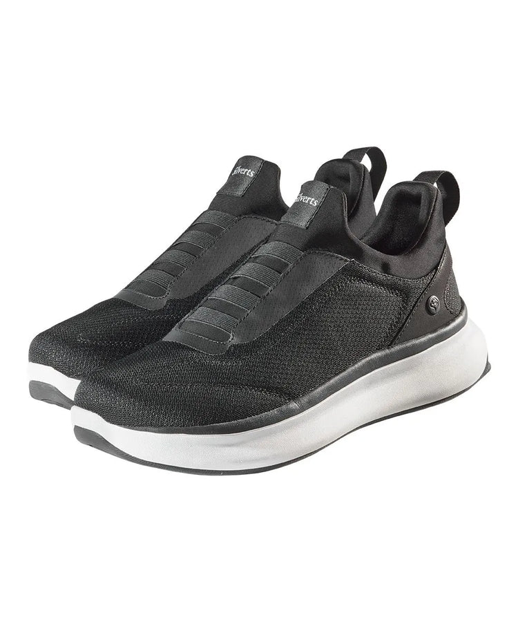 Men's Wild Slip On Sneakers Font View (Black)