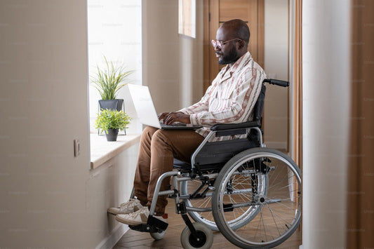Wheelchair-Optimized Bottoms: Fashion That Balances Style & Accessibility