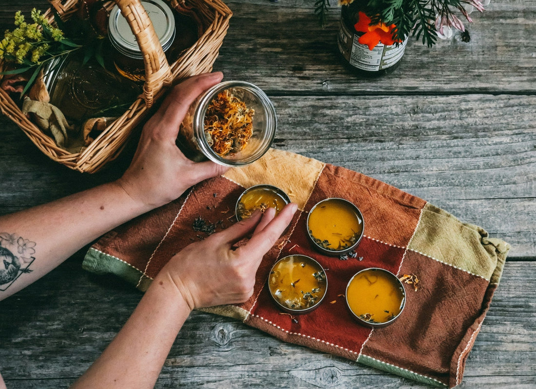 Oat Extract and Allantoin: The Gentle Duo for Sensitive Skin