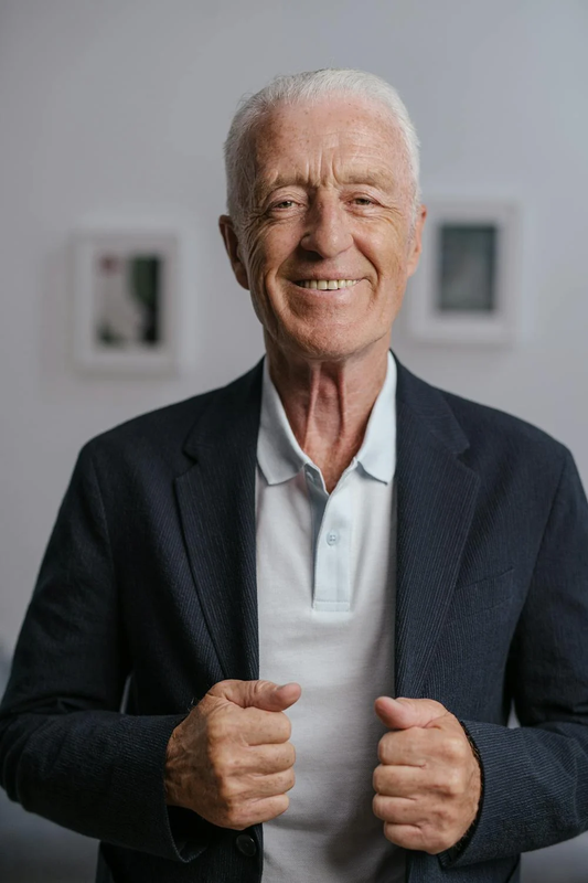 Elderly man in suit