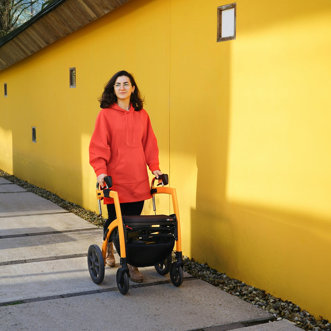 Adaptive Fashion for Wheelchair Users: Comfort Meets Mobility