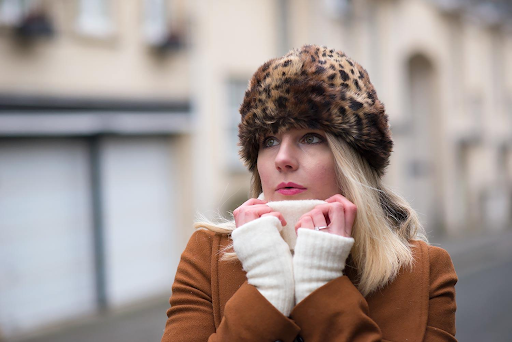 Seasonal Adaptive Clothing: Dressing for Heat, Cold, and Everything Between