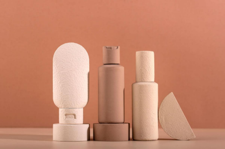Beyond Aesthetics: Why Accessible  Skincare Packaging Benefits Everyone
