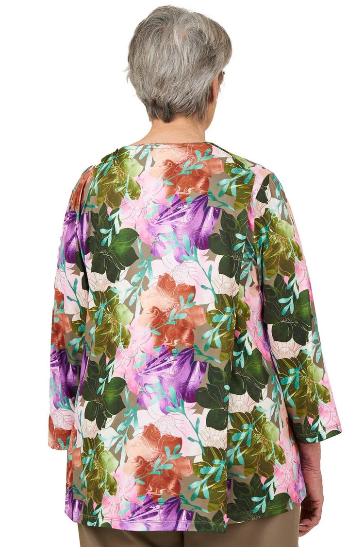 Women's Open-Back Floral Shirt for Assisted Dressing | Easy-Dress Snap Closure Adaptive Top