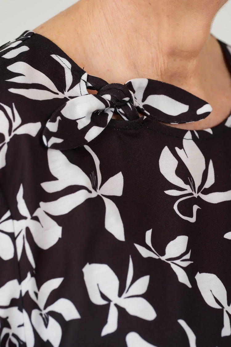 Women's Open-Back Floral Knit Shirt for Assisted Dressing | Easy-Dress Snap Closure Adaptive Top