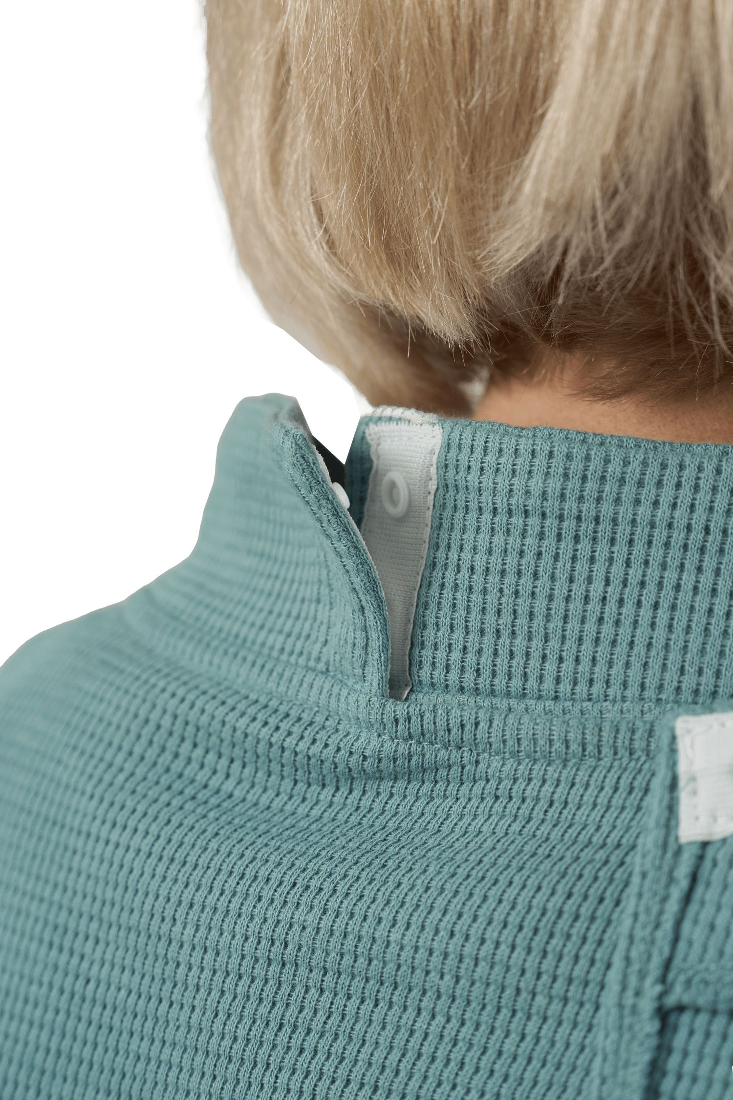 Adaptive Tracksuit - Daphne | Cedalon, back collar attachment detail