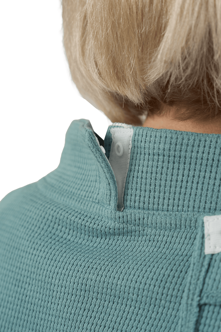 Adaptive Tracksuit - Daphne | Cedalon, back collar attachment detail