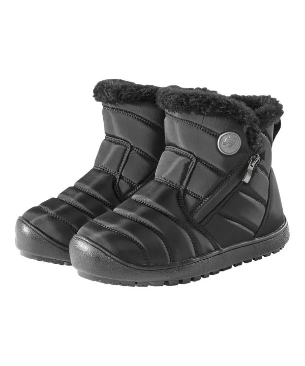 Black winter boots