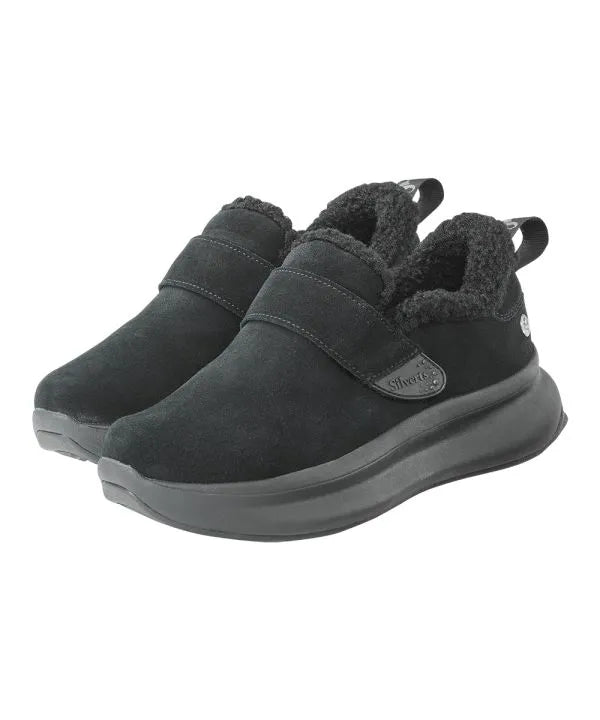 Front of the Black Women's Sherpa Lining Shoes